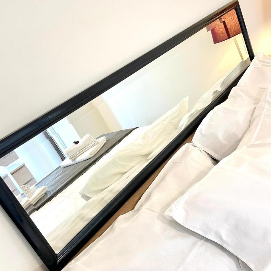 K-Rome Airport Sea View Apartment Fiumicino Bagian luar foto